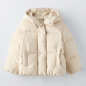 Zara Cream Puffer Jacket with Plush Material and Attached Hood